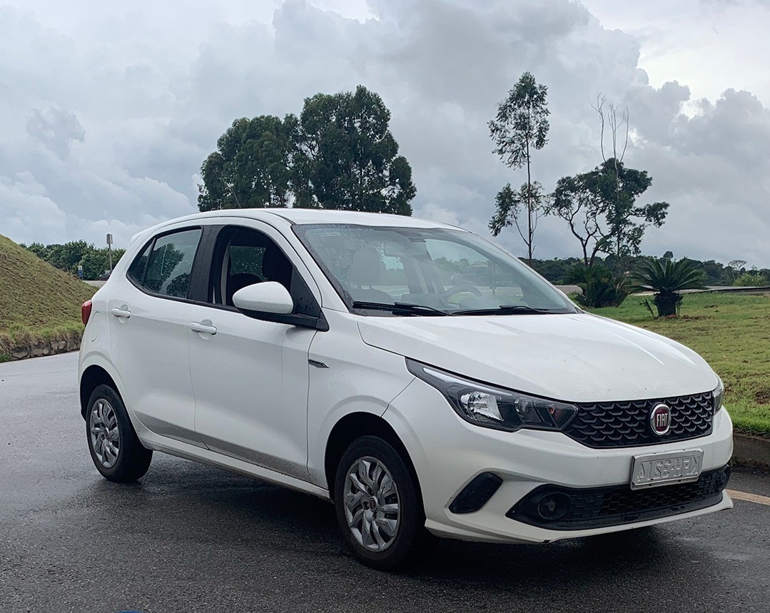 LOTE 13 FIAT ARGO DRIVE 1.0 2019/2010