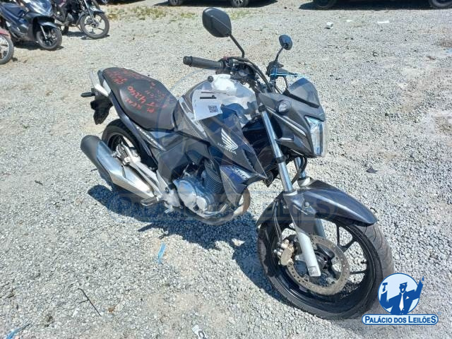 LOTE 14 HONDA CB 250 F 2019/2020
