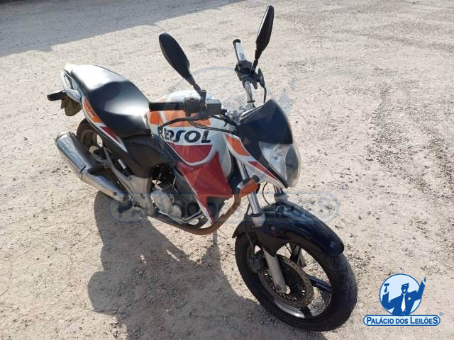 LOTE 23 HONDA CB 300 R LIMITED EDITION 2014/2014 