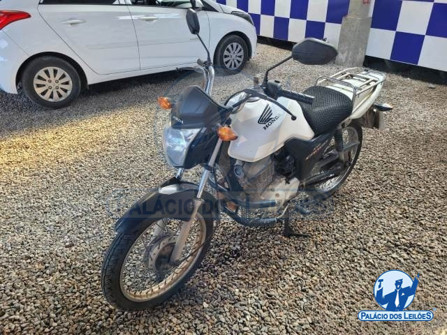 LOTE 28 HONDA CG 125 CARGO 2015 /2015