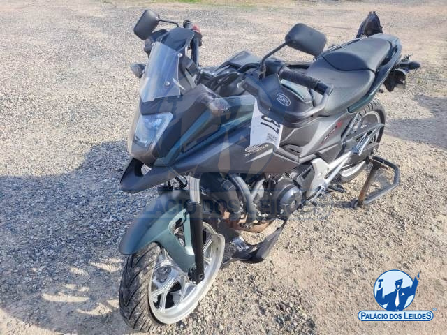 LOTE 29 HONDA NC 750X 2019/2020 