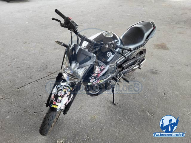 LOTE 23 YAMAHA XJ6 2011/2011 GASOLINA  
